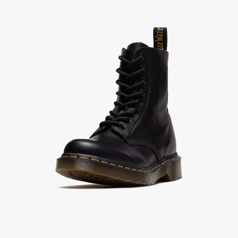 Dr.Martens Pascal Virginia - 13512006 | Fuxia, Urban Tribes United