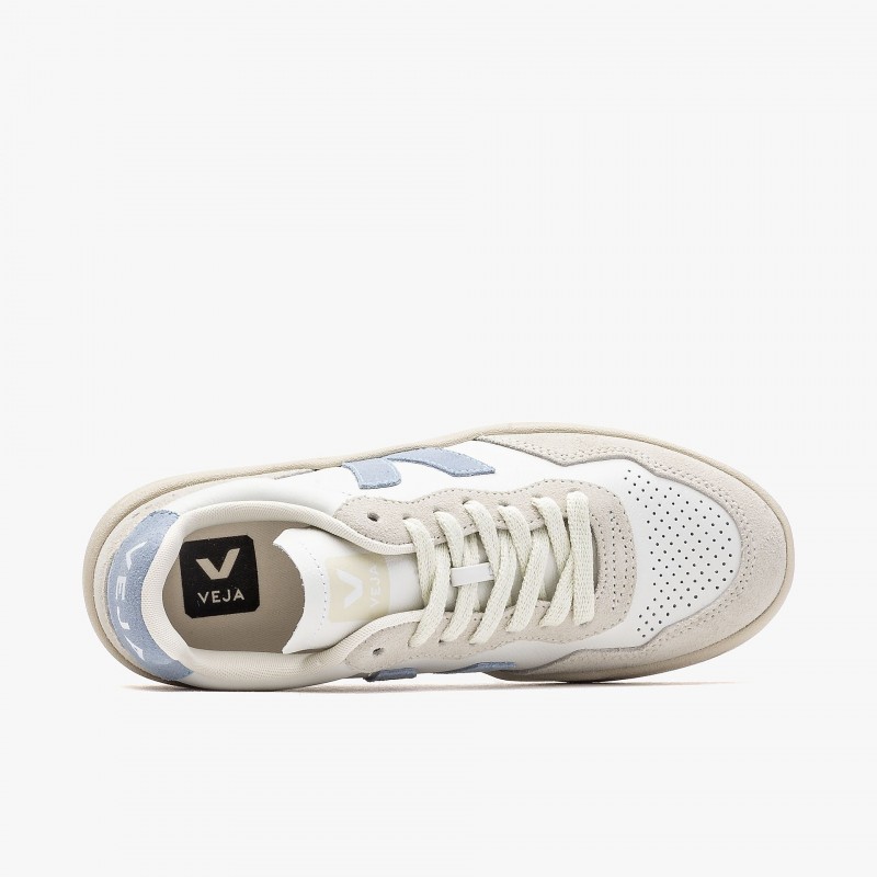 Veja V-90 Leather - VD2003387 | Fuxia, Urban Tribes United
