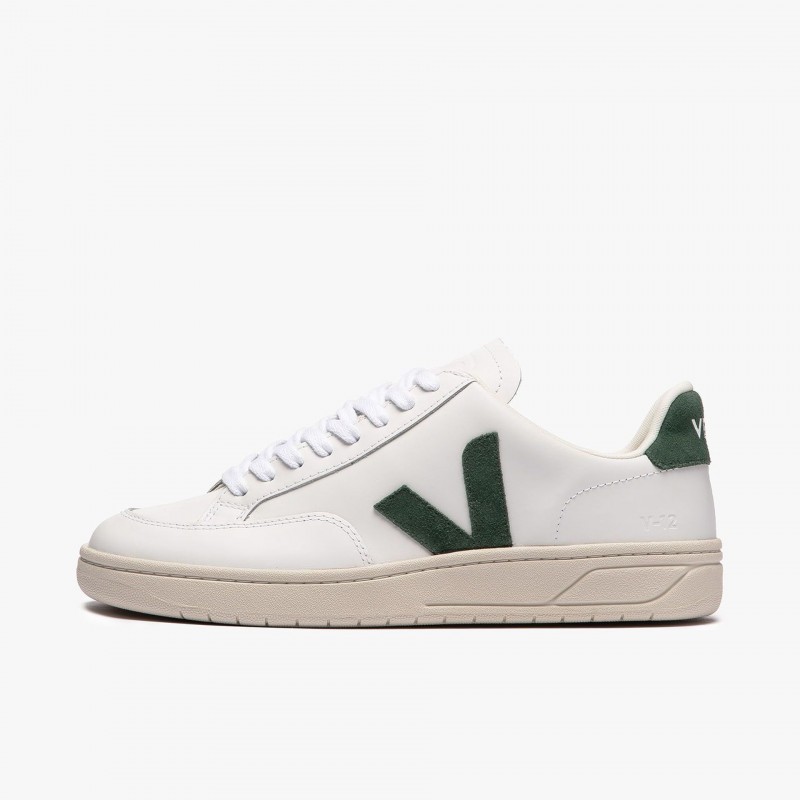 Veja V-12 Leather - XD0202336 | Fuxia, Urban Tribes United