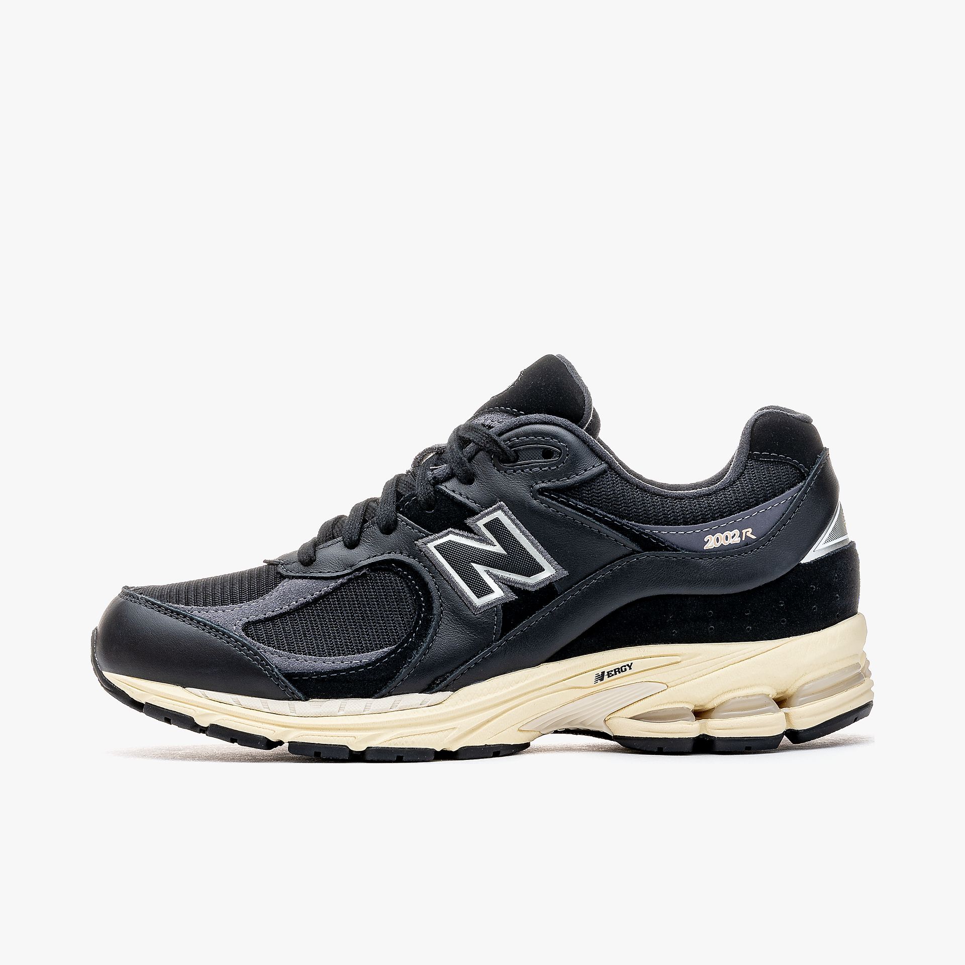 New Balance M2002