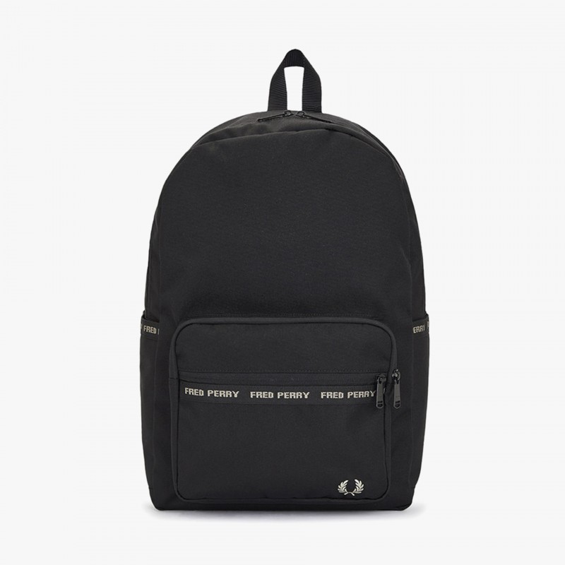 Fred Perry Taped Backpack - L7257 V67 | Fuxia