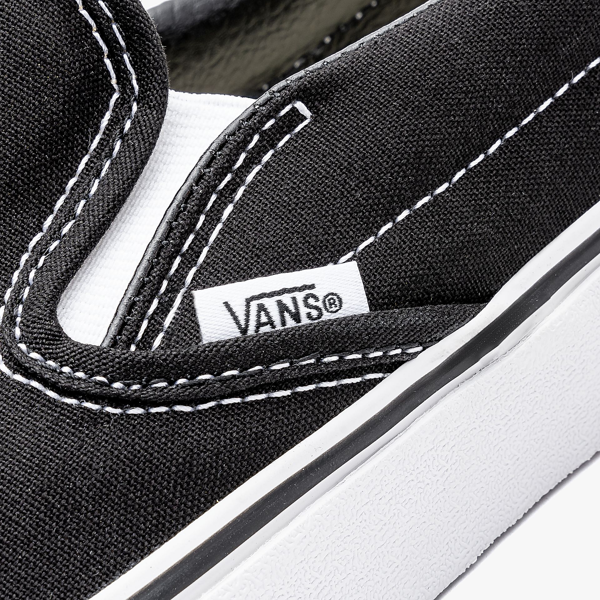 Vans UA Classic Slip On