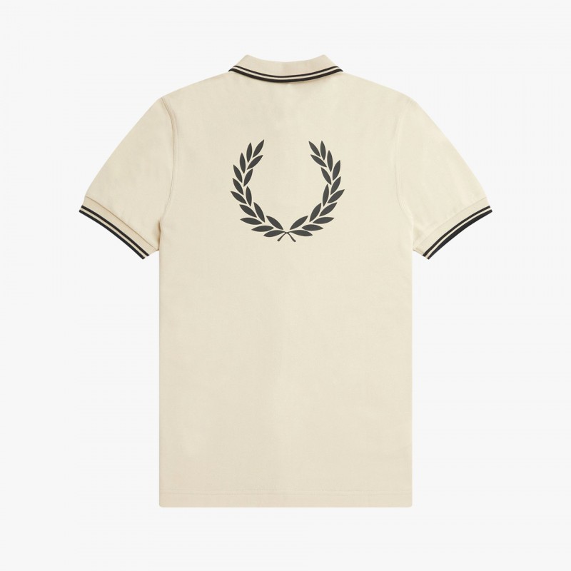 Fred Perry Back Graphic - M5603 691 | Fuxia, Urban Tribes United