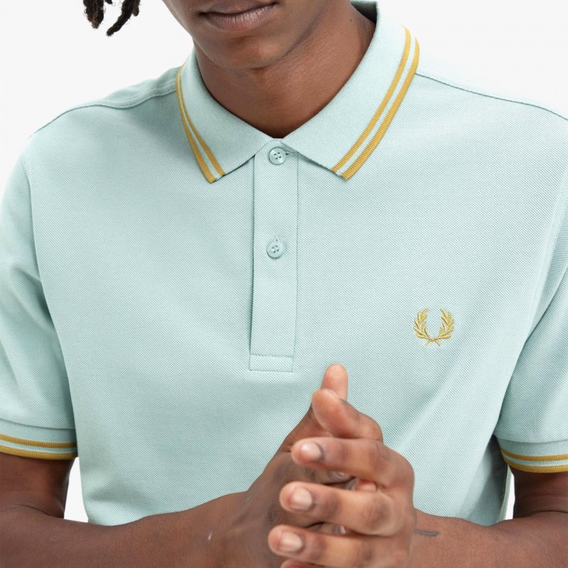 Fred Perry Slim Fit Twin - M3600 V22 | Fuxia, Urban Tribes United
