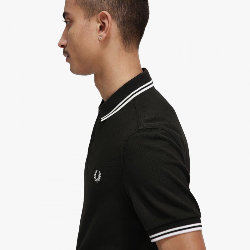 Fred Perry Slim Fit Twin - M3600 T50 | Fuxia, Urban Tribes United