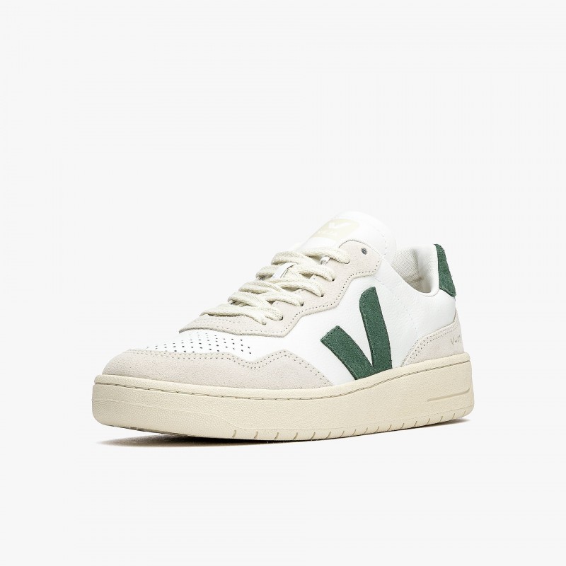 Veja V-90 Chromefree Leather K - VD2003384 | Fuxia, Urban Tribes United