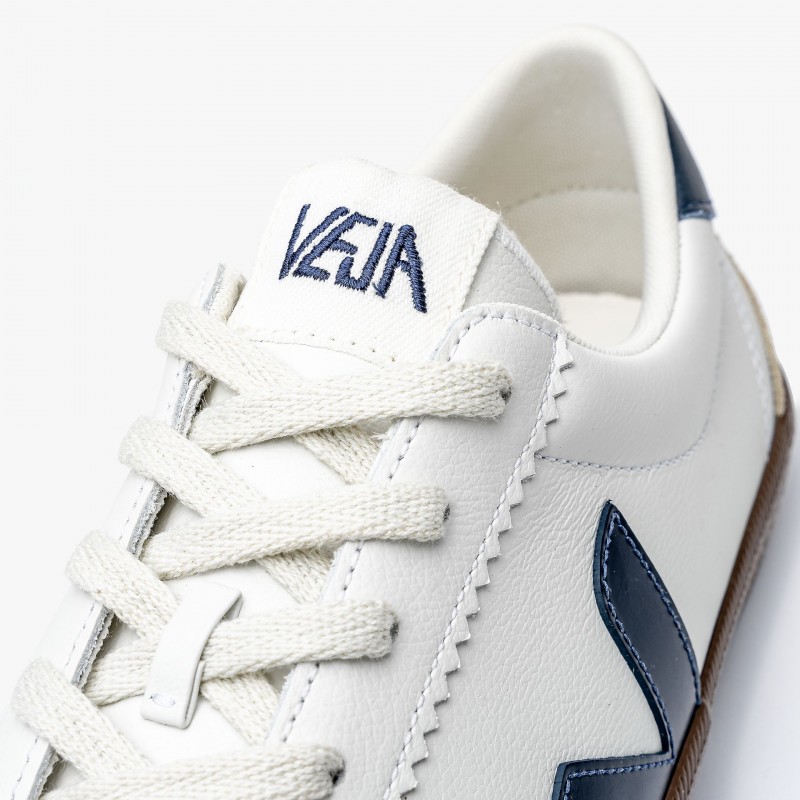 Veja Volley O.T. Leather - VO2003531 | Fuxia, Urban Tribes United