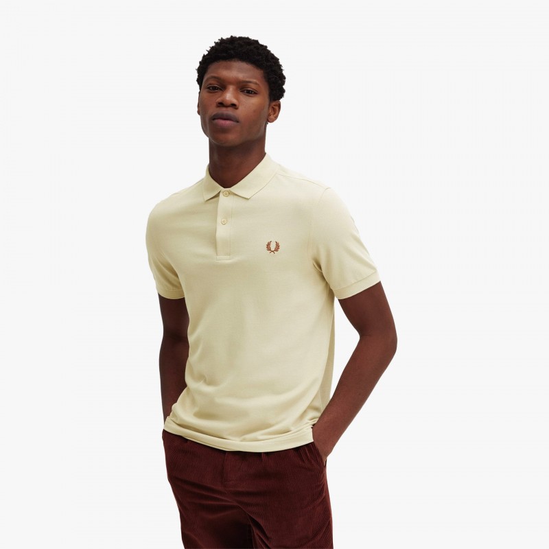 Fred Perry Slim Fit Basico - M6000 W69 | Fuxia, Urban Tribes United