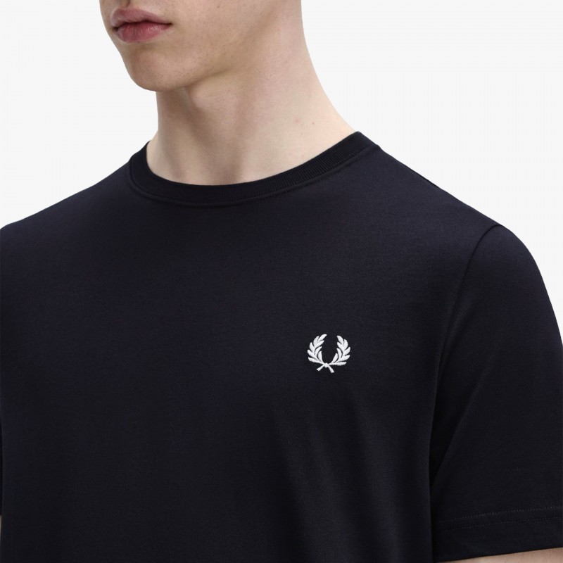 Fred Perry T-shirt Crew Neck - M1600 608 | Fuxia, Urban Tribes United