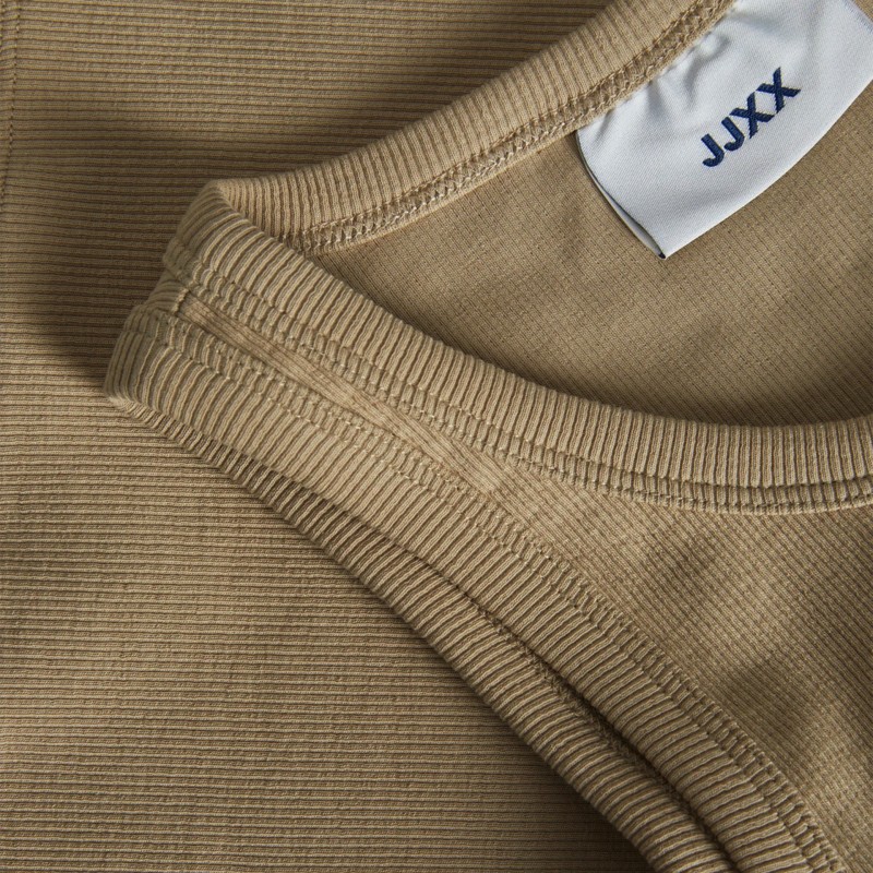 JJXX Fallon W - 12200401 BRO - Fuxia, Urban Tribes United