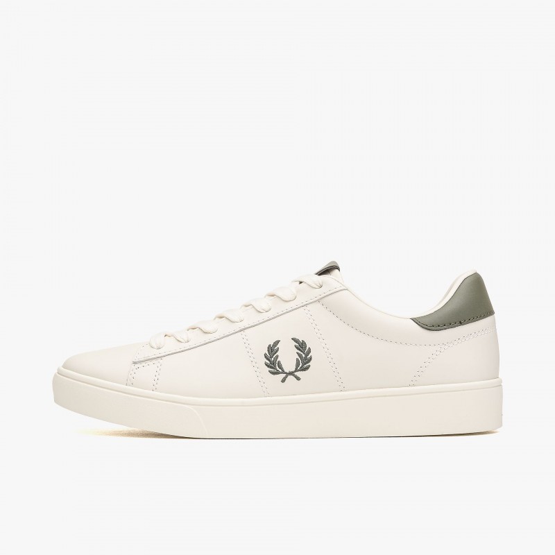 Fred Perry Spencer - B4334 X37 | Fuxia, Urban Tribes United