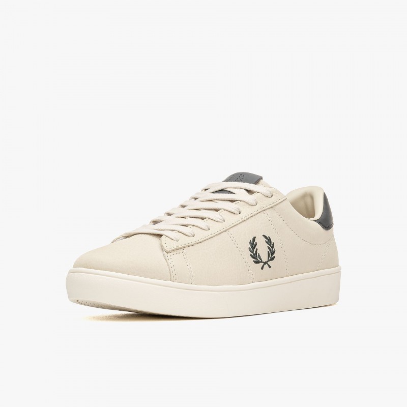 Fred Perry Spencer Textured Nubuck - B8315 X64 | Fuxia, Urban Tribes United