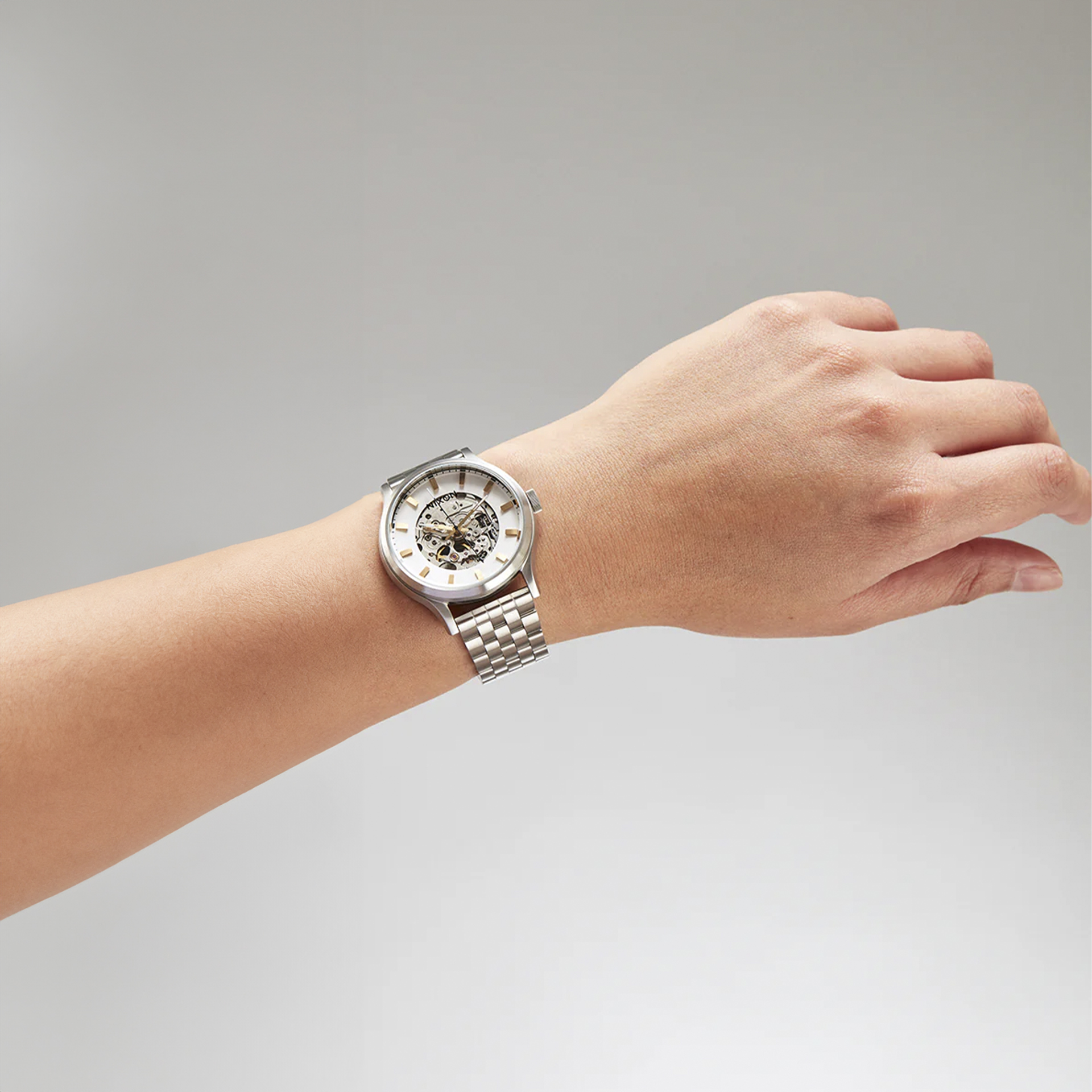 Nixon Spectra