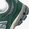 New Balance M2002