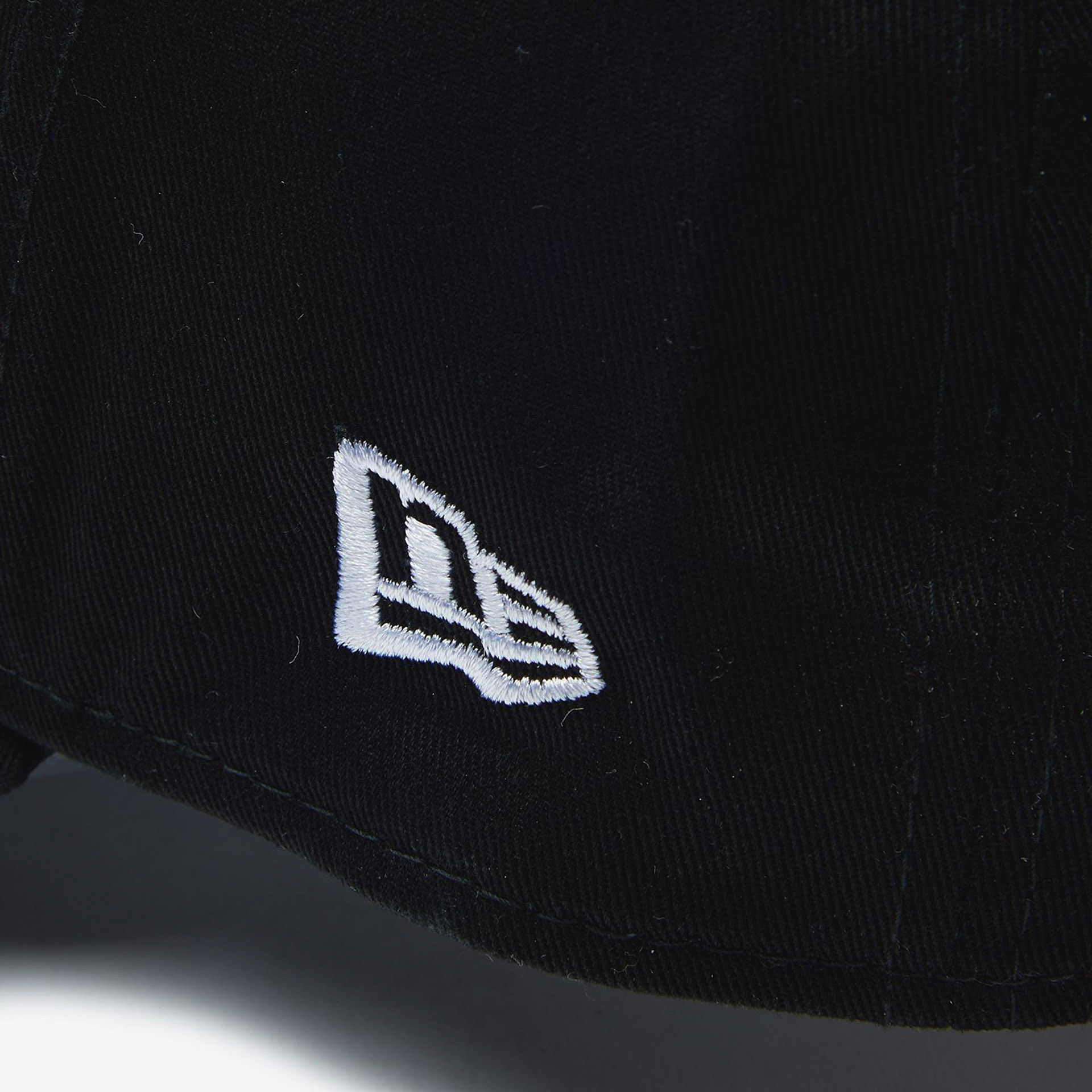 New Era 940 League Basic