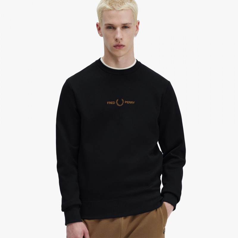 Fred Perry Embroidered - M4727 795 - Fuxia, Urban Tribes United