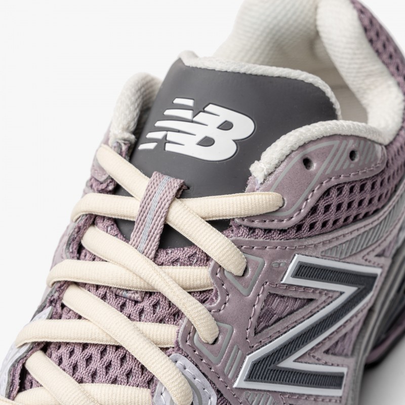 New Balance 860V2 - ML860 BW2 - Fuxia, Urban Tribes United