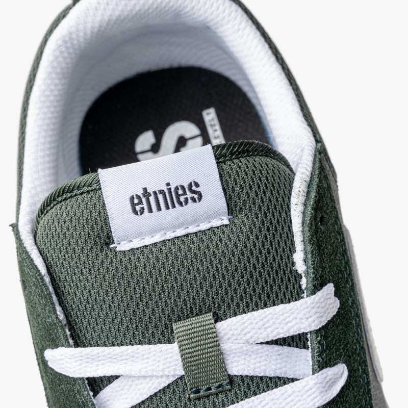 Etnies Cresta - 4101000575 311 - Fuxia, Urban Tribes United
