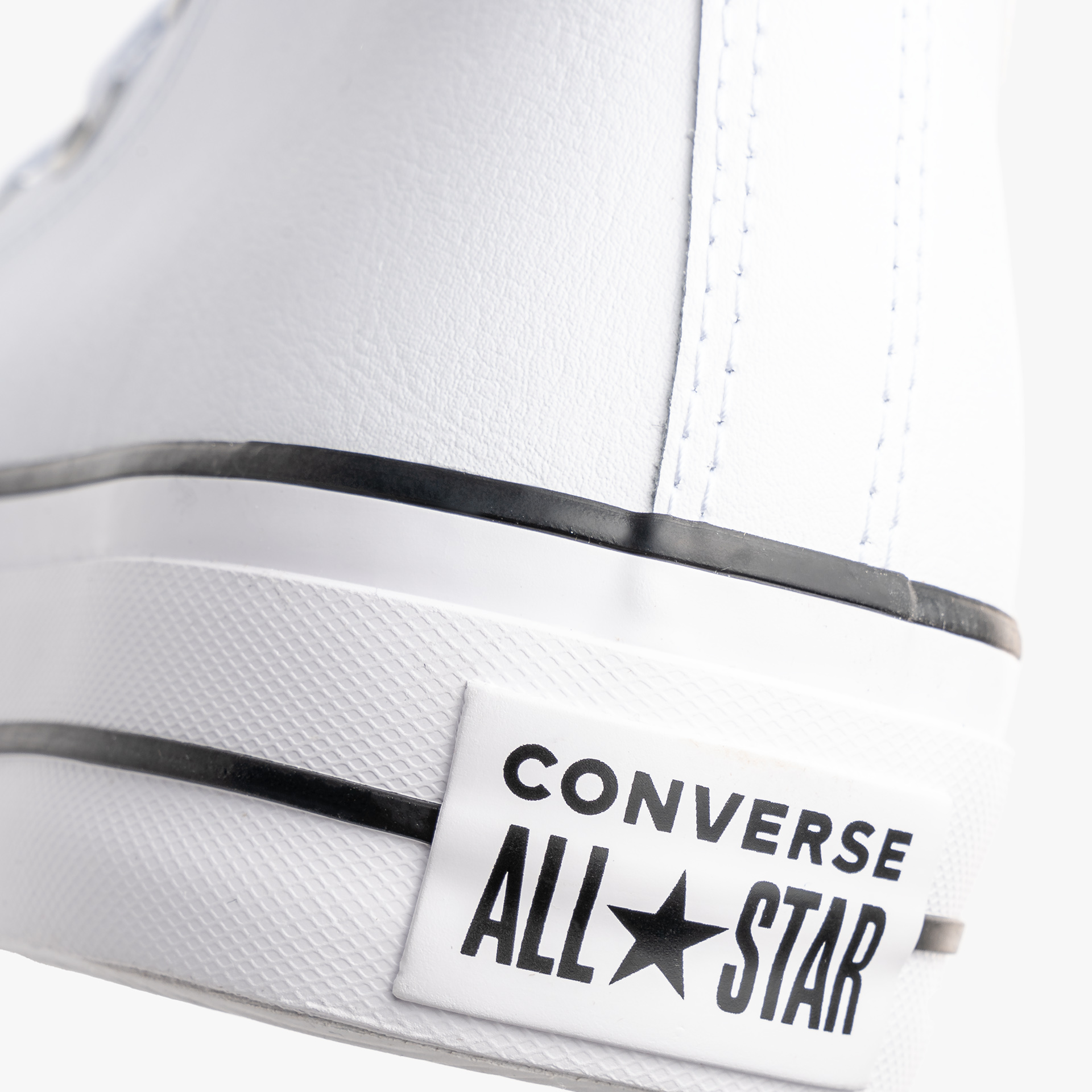 Converse All Star Chuck Taylor Leather Platform Hi