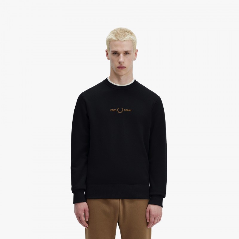 Fred Perry Embroidered - M4727 795 - Fuxia, Urban Tribes United