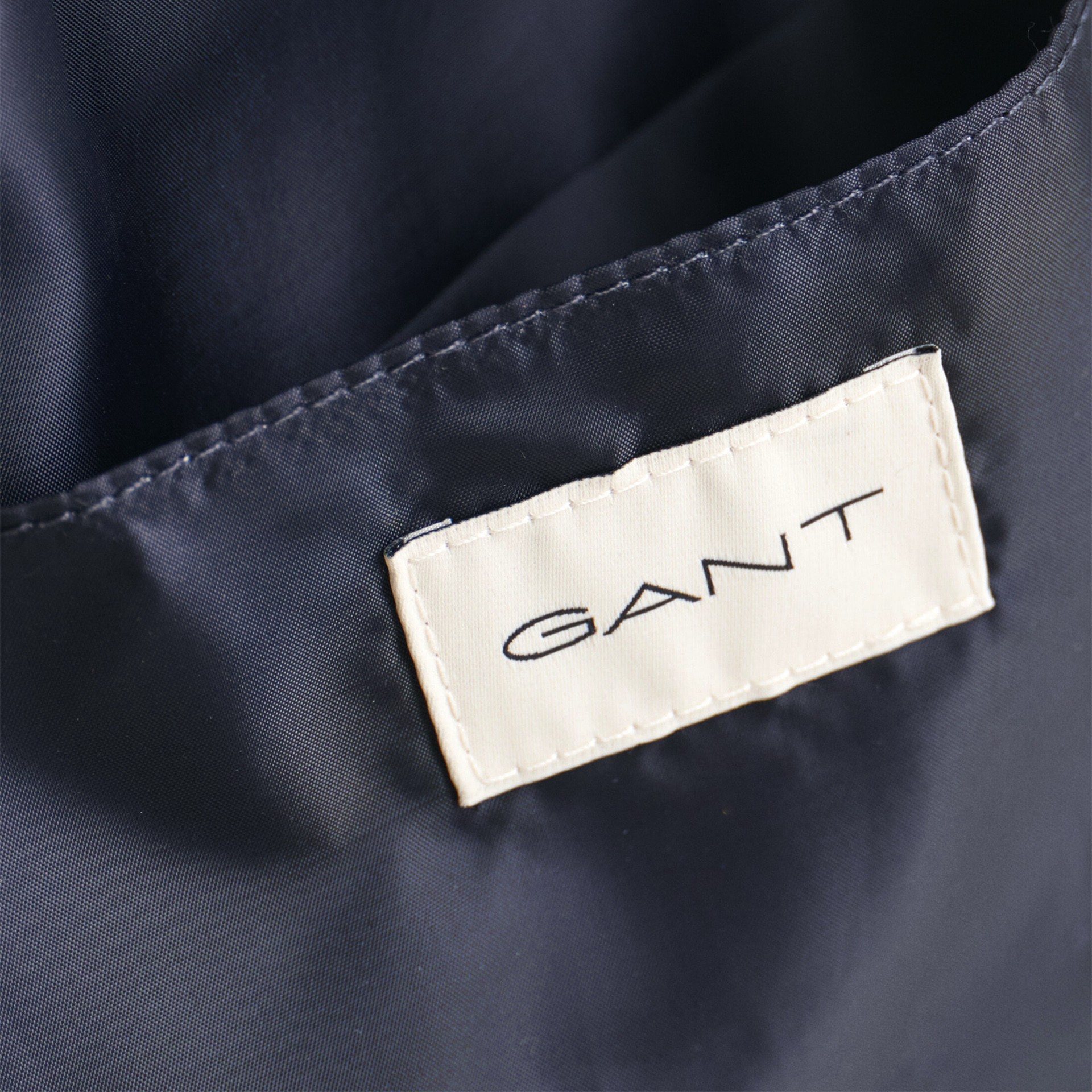 Gant Shield
