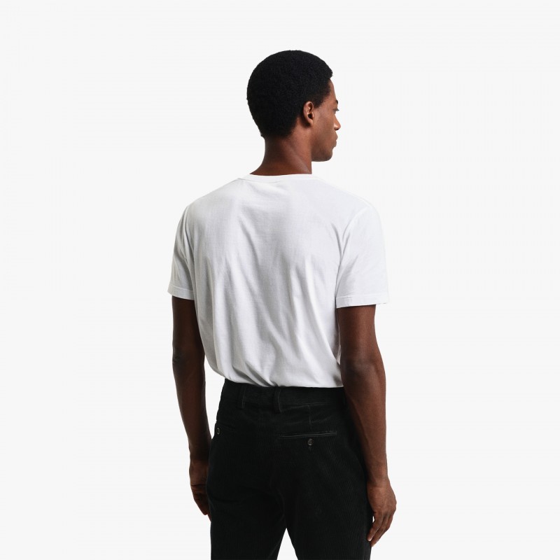 Gant Archive Shield Gant Archive Shield - 2067004 110 - Fuxia, Urban Tribes United