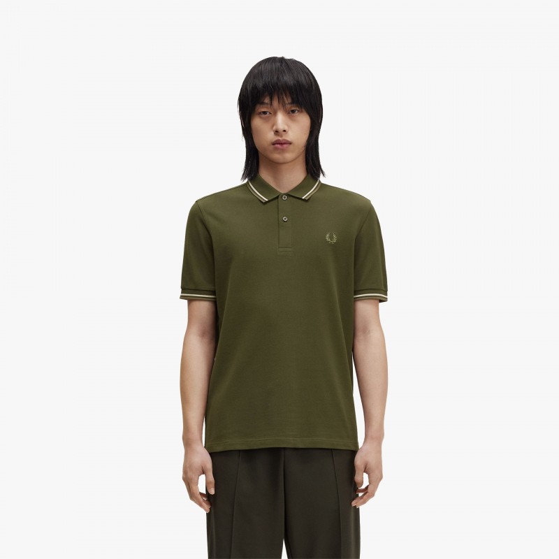Fred Perry Twin Tipped - M3600 W92 - Fuxia, Urban Tribes United