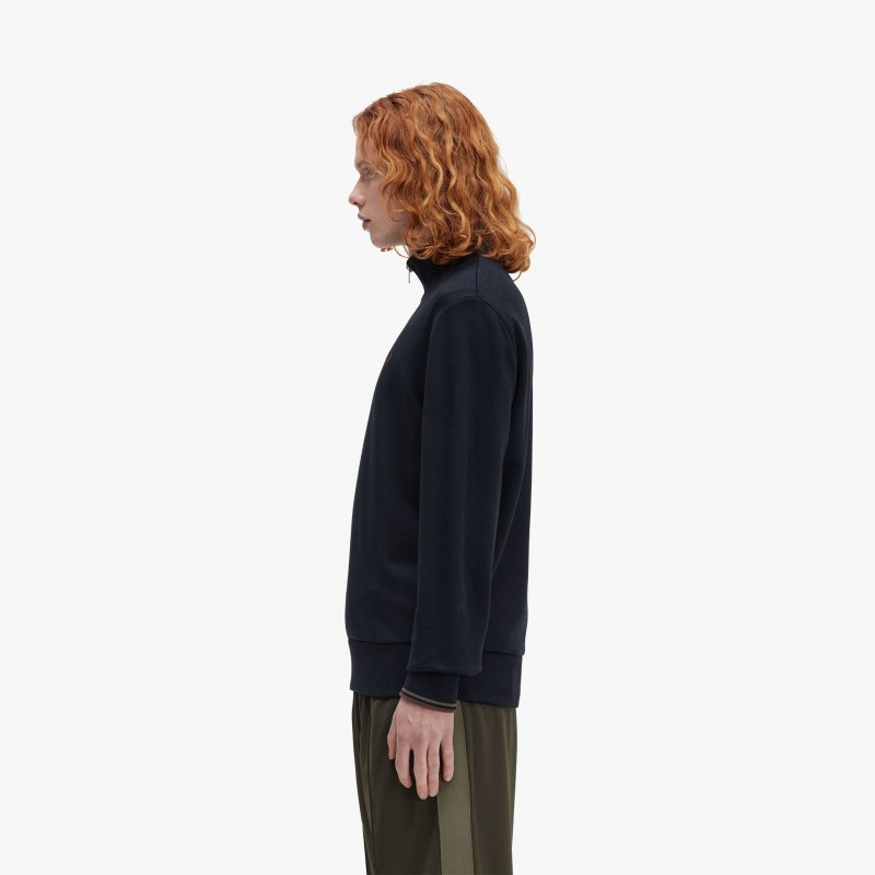 Fred Perry Half Zip - M3574 W65 - Fuxia, Urban Tribes United