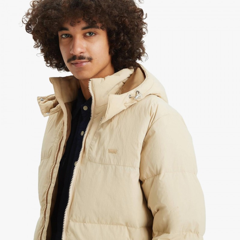 Levis Rockridge Short Puffer - A8557 0003 | Fuxia, Urban Tribes United