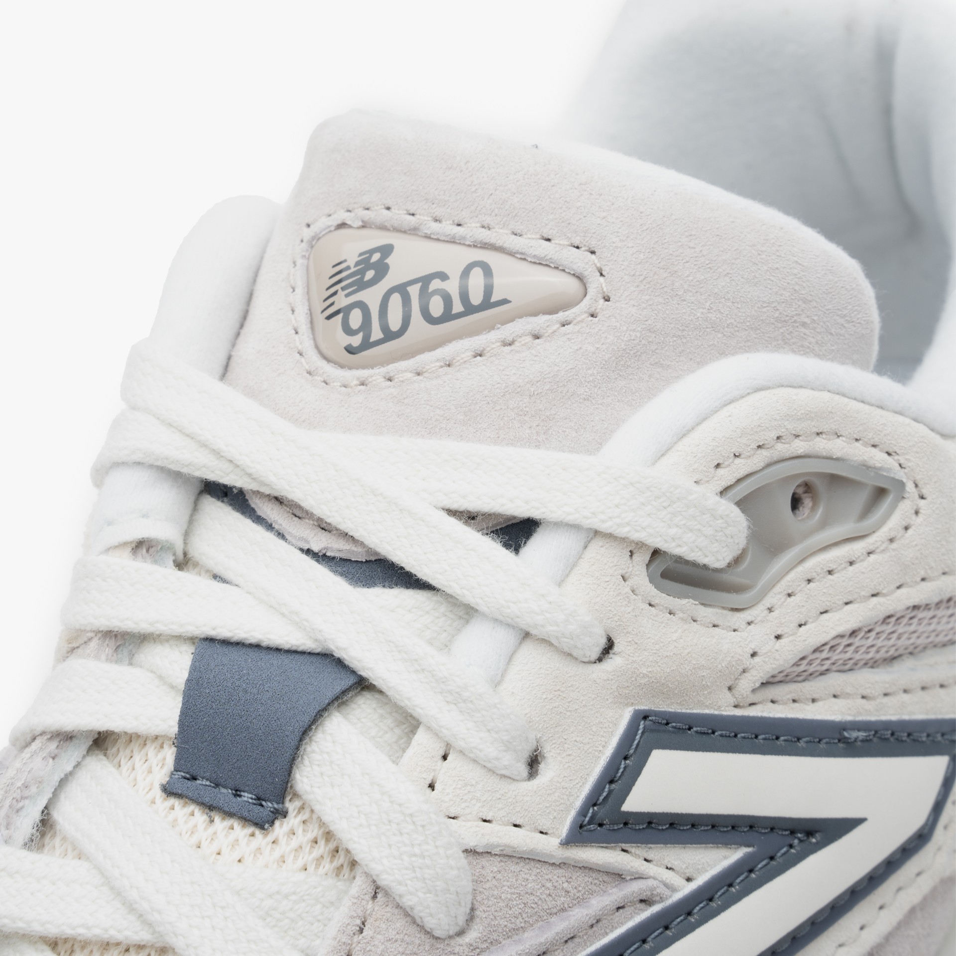 New Balance U9060