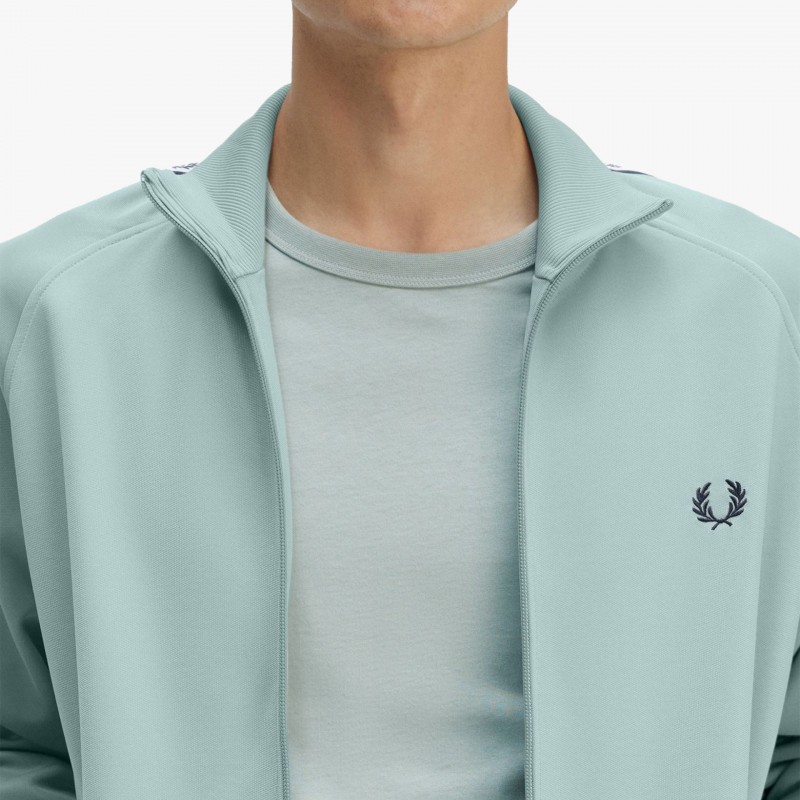 Fred Perry Taped Track - J4620 959 - Fuxia, Urban Tribes United