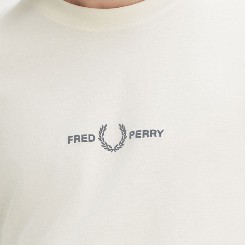 Fred Perry Embroidered - M4580 F79 - Fuxia, Urban Tribes United