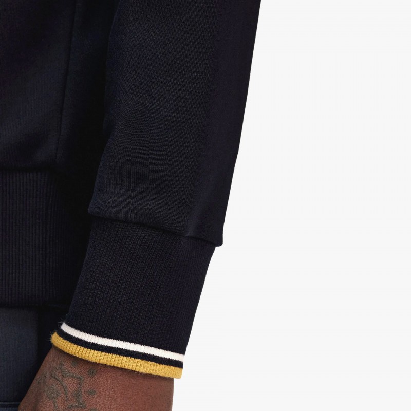 Fred Perry Crew Neck - M7535 W53 - Fuxia, Urban Tribes United
