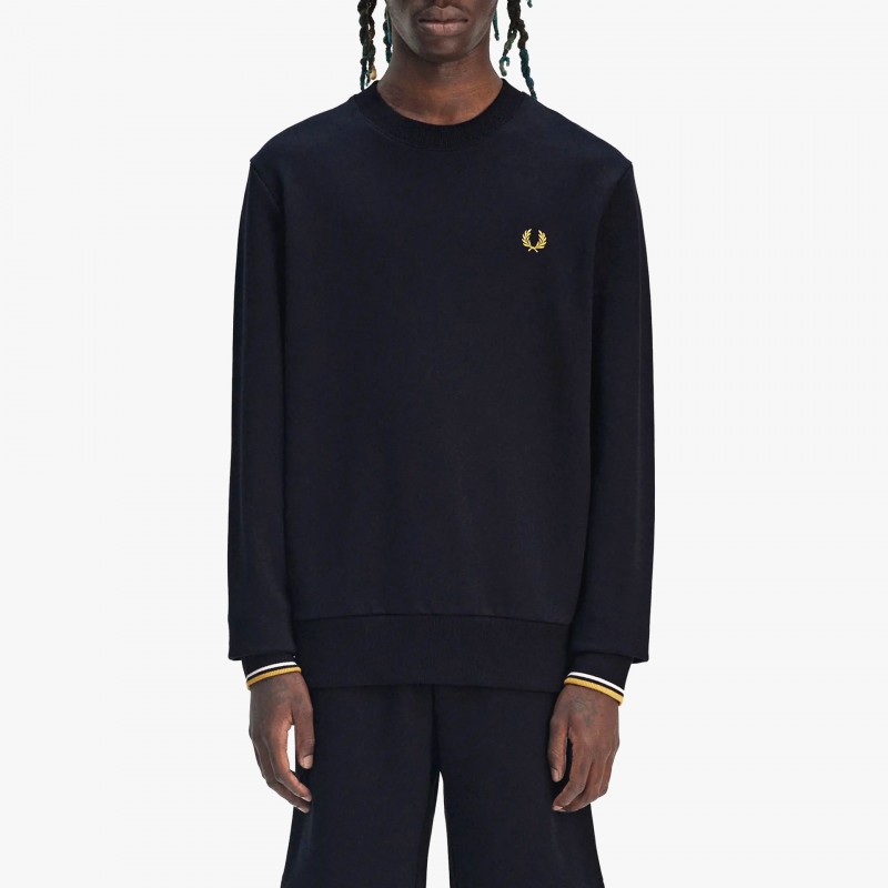 Fred Perry Crew Neck - M7535 W53 - Fuxia, Urban Tribes United