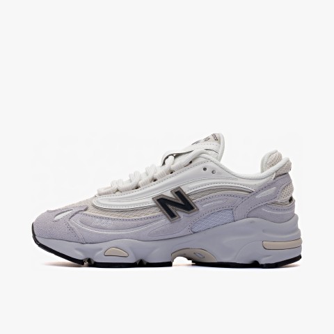 New Balance 1000