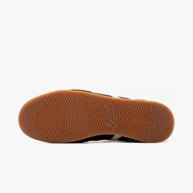 Gant Beylana - 30533846 G00 | Fuxia, Urban Tribes United