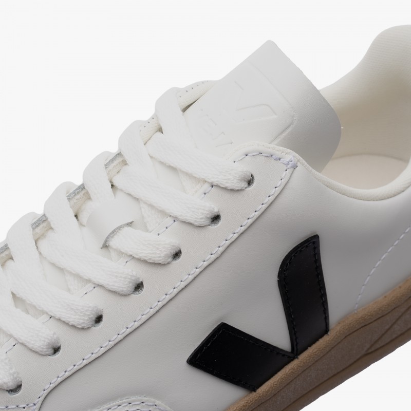 Veja V-12 Leather - XD0203640 - Fuxia, Urban Tribes United