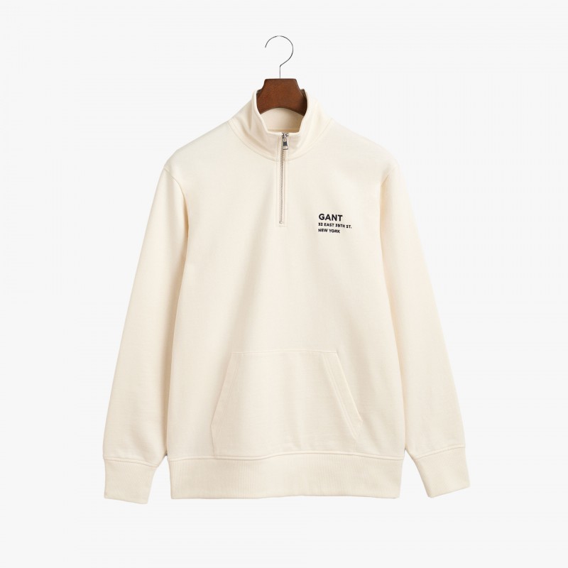 Gant Script Graphic Half Zip Gant Script Graphic Half Zip