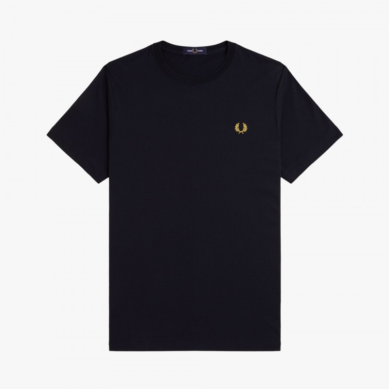 Fred Perry Crew Neck - M1600 W75 - Fuxia, Urban Tribes United