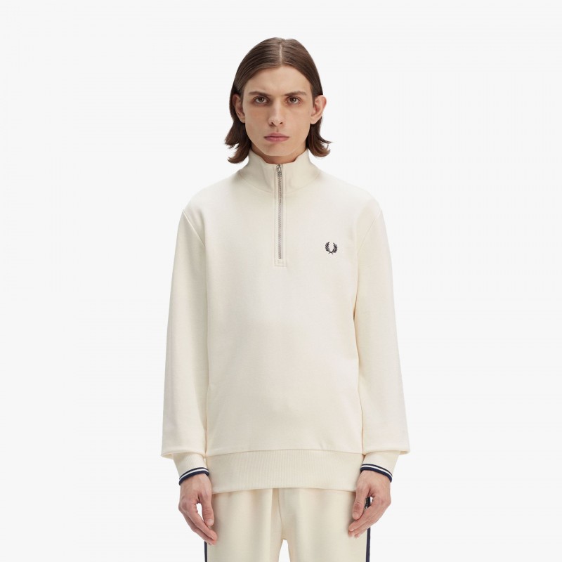 Fred Perry Half Zip - M3574 Y24 - Fuxia, Urban Tribes United