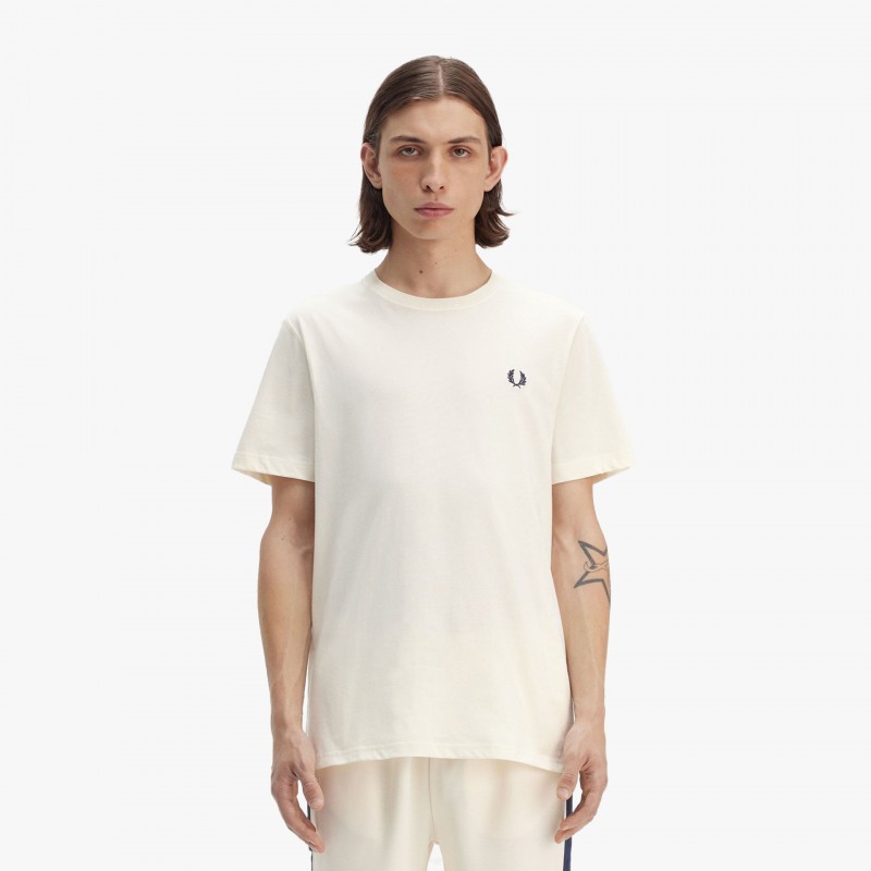 Fred Perry T-shirt Crew Neck - M1600 560 - Fuxia, Urban Tribes United