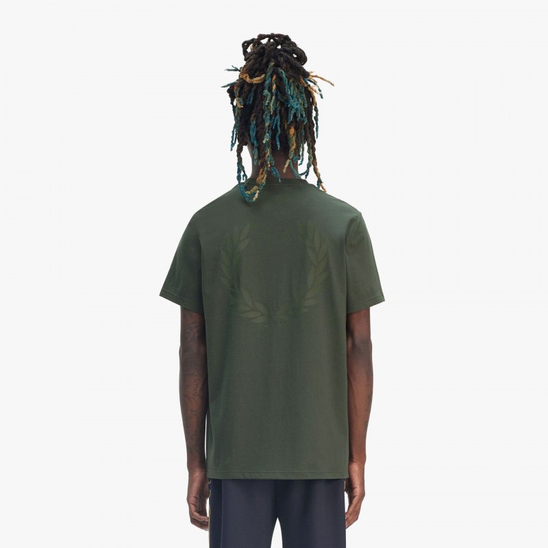 Fred Perry Rear Powder Laurel - M7784 X89 - Fuxia, Urban Tribes United