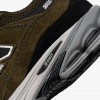 New Balance 2002R
