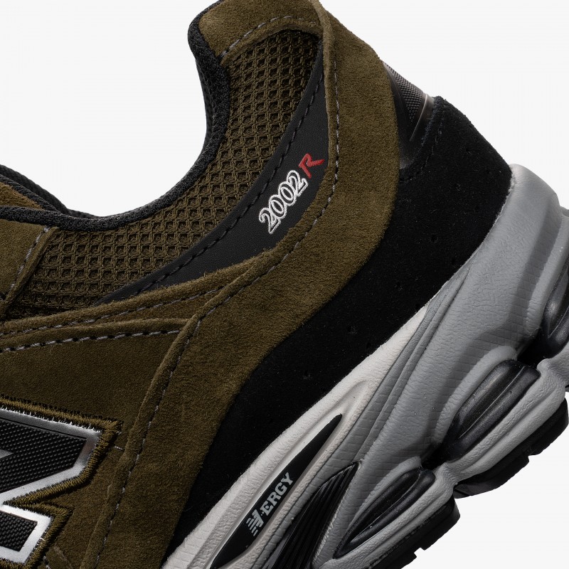 New Balance 2002R - U2002 RR - Fuxia, Urban Tribes United