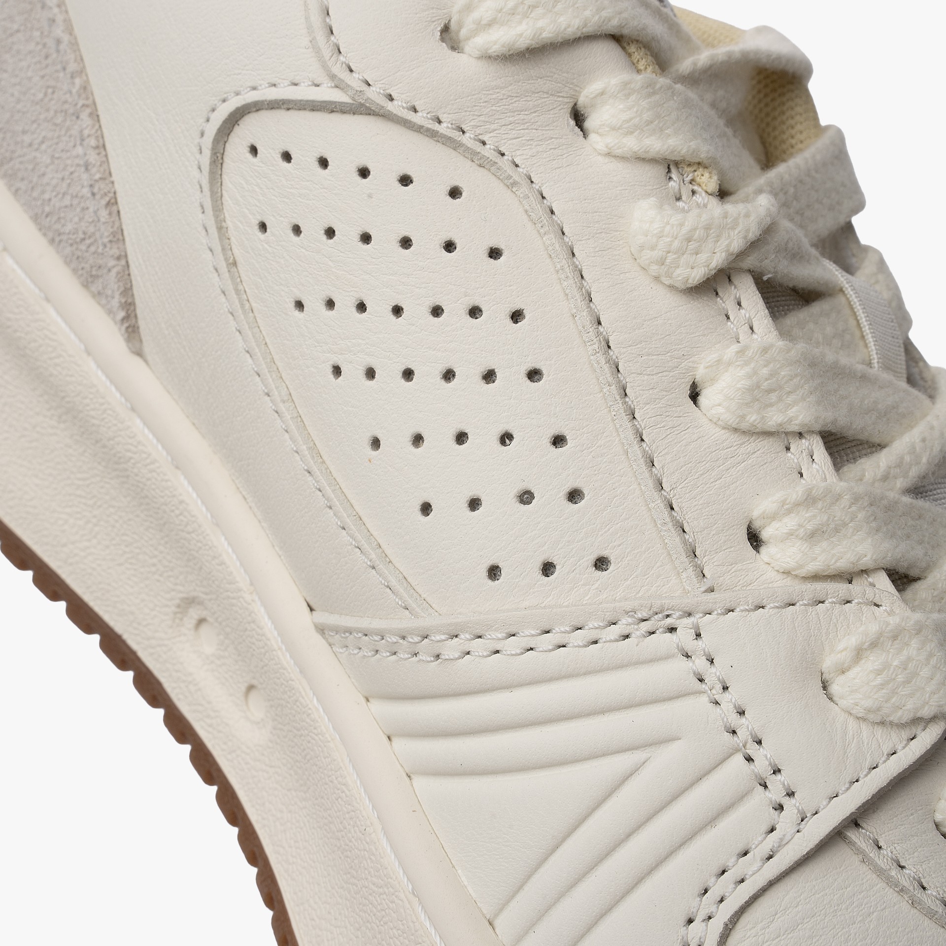 Lacoste L001 Set 225