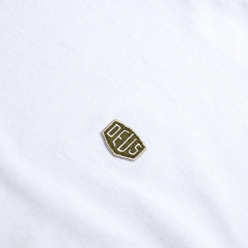 Deus Ex Machina Shield Standard - DMF201877 WHT - Fuxia, Urban Tribes United