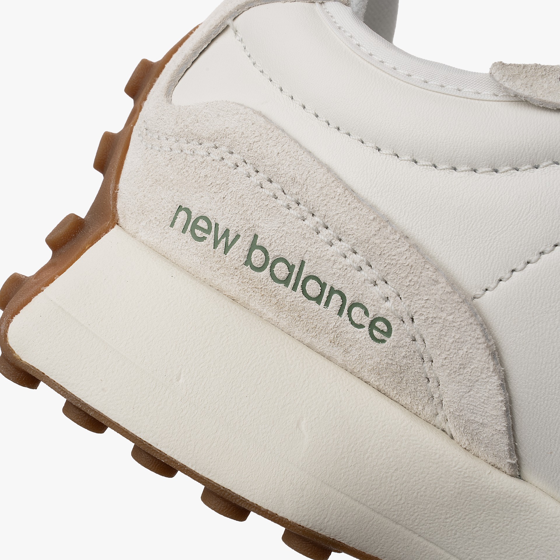 New Balance U327