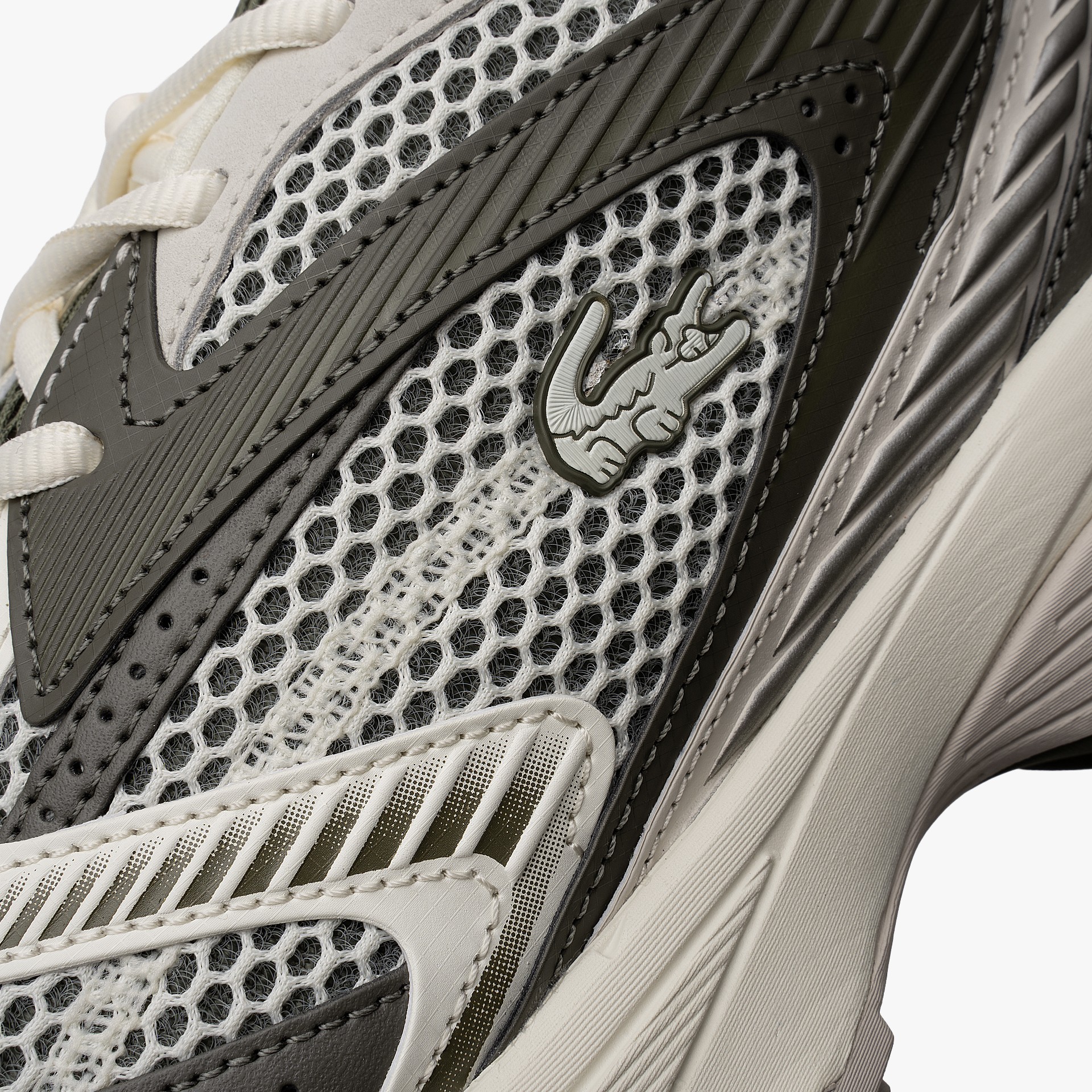 Lacoste L003 Neo Shot 225