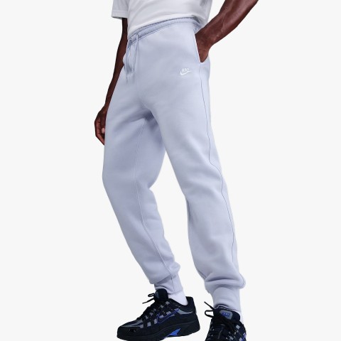 Nike Club