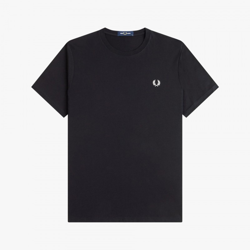Fred Perry Bold Branding - M1303 102 - Fuxia, Urban Tribes United